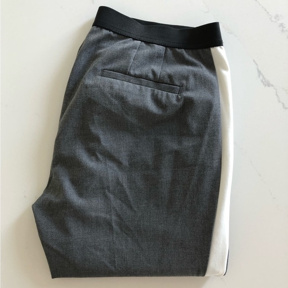 ZARA Gray pants. White stripe cropped Gray Ankle trousers, Size Large. Stretch - Picture 13 of 14